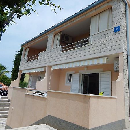Apartments Nedjeljka Ražanj Esterno foto